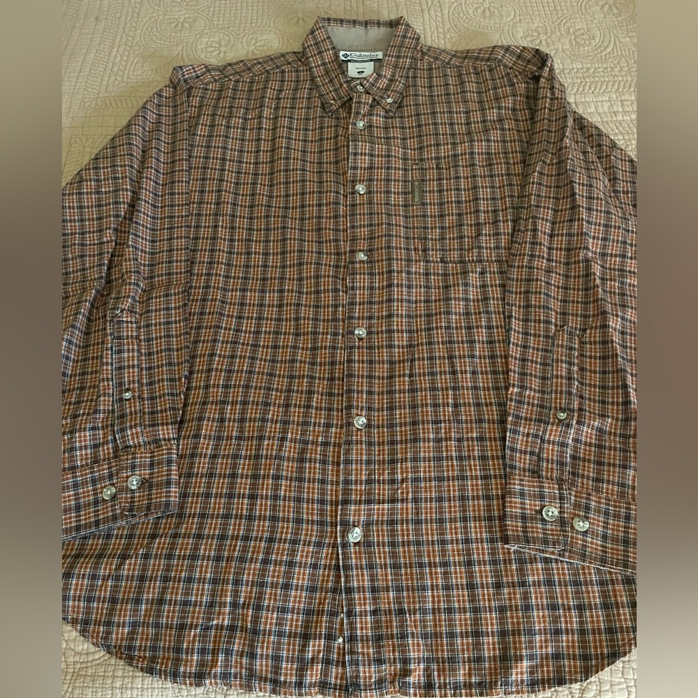 Men’s Lg. Columbia plaid button up shirt